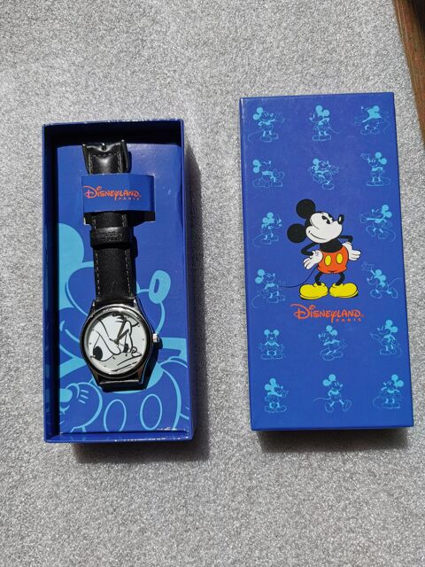 Montre Donald Disneyland Paris 50 Charleville (51)