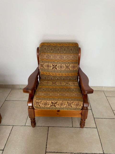 2 fauteuils 40 Cagnes-sur-Mer (06)