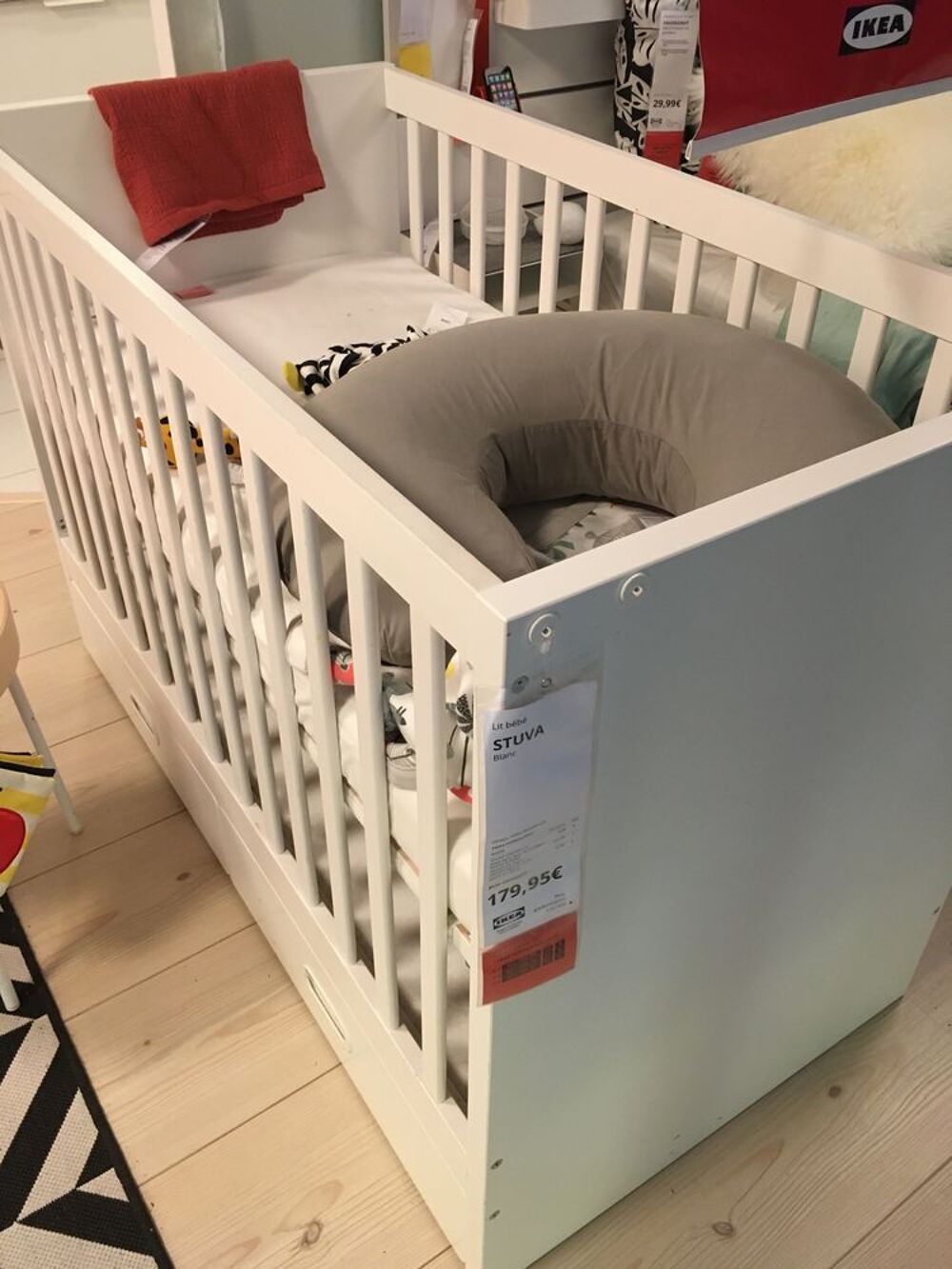 Lit IKEA bon &eacute;tat Mobilier enfants