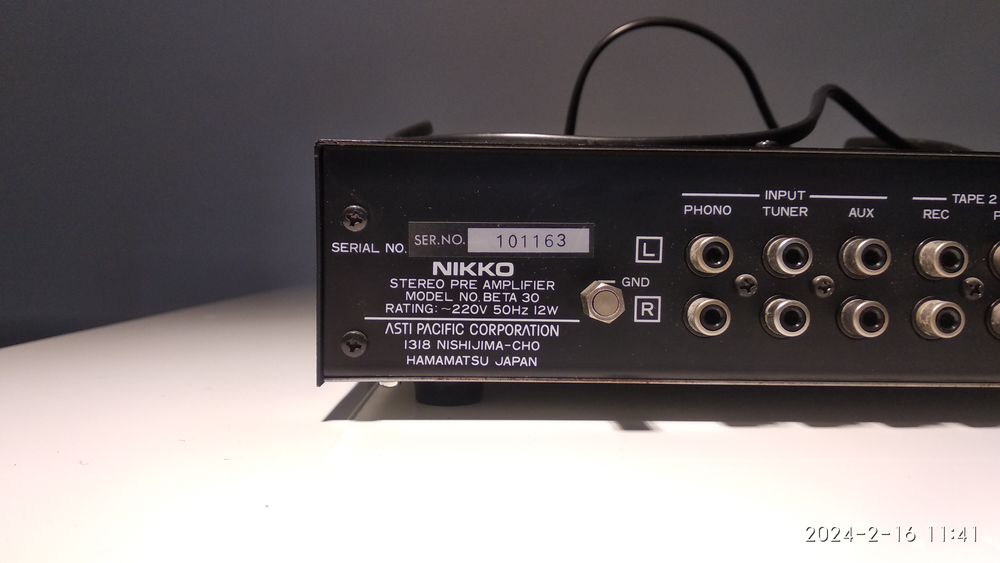Pr&eacute;amplificateur Nikko Beta 30 Audio et hifi