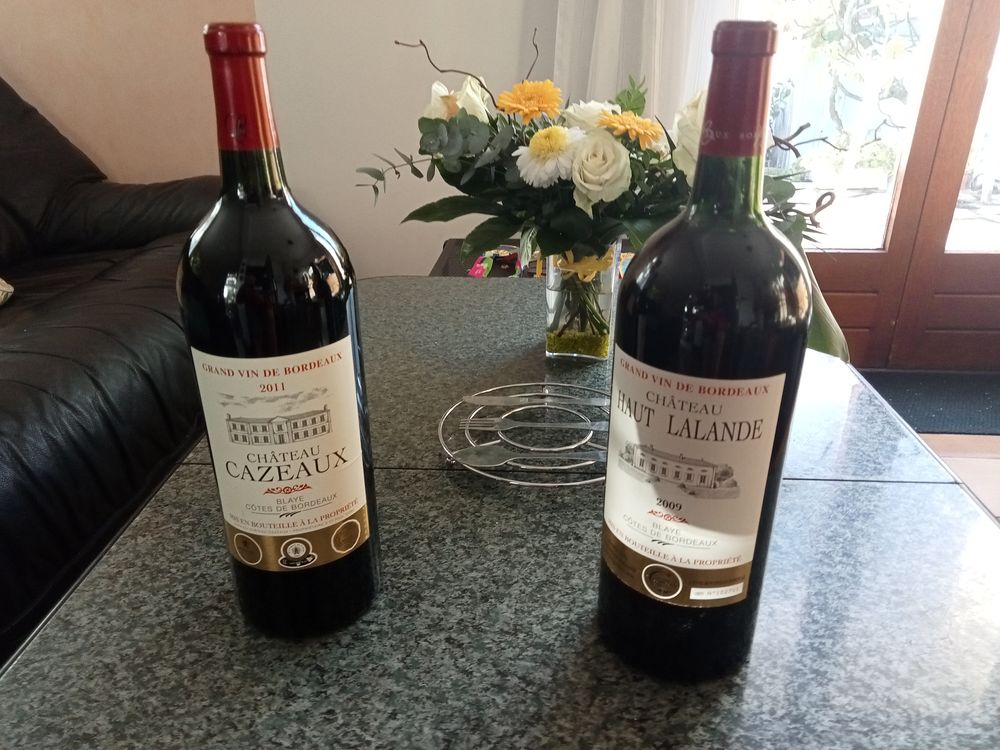 Bouteille de vin Bordeaux en magnum Cuisine