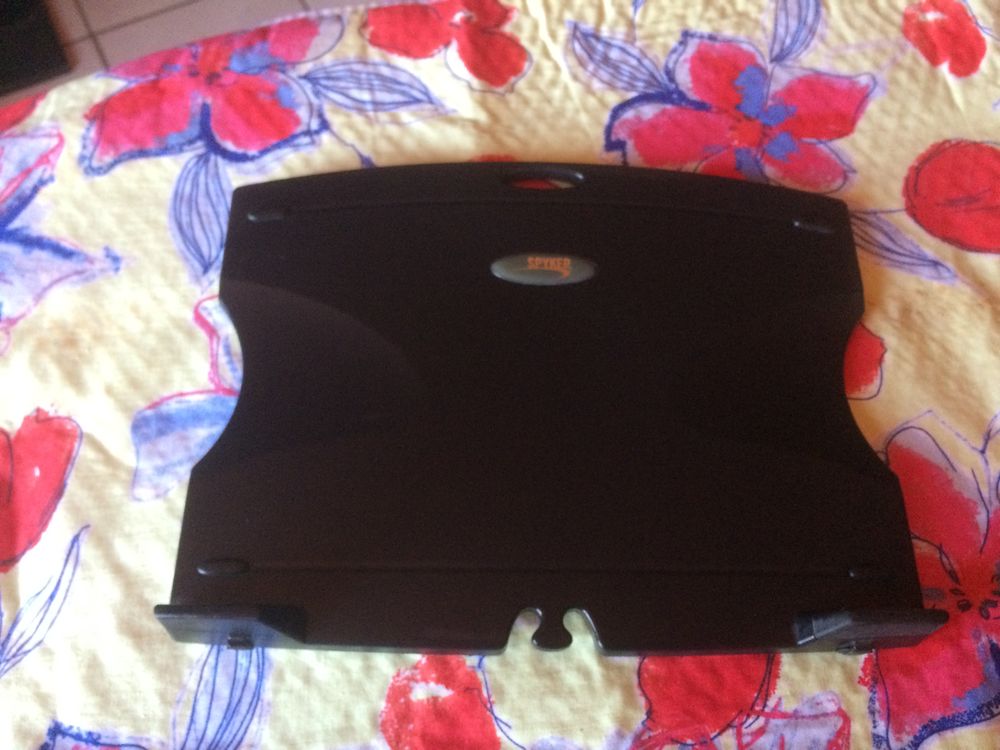 support SPYKER pour ordinateur portable Matériel informatique