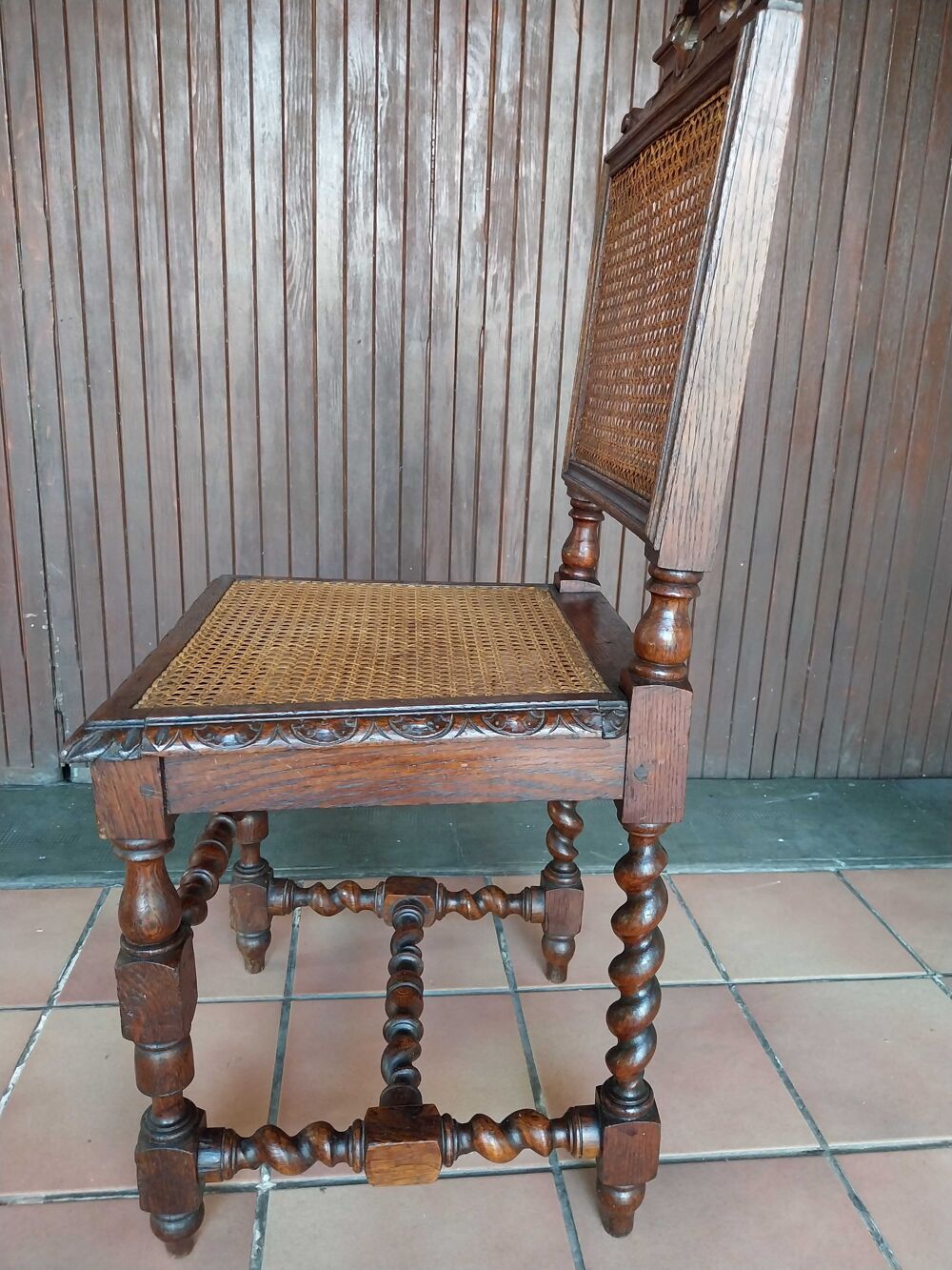 Chaise ancienne en bois Meubles