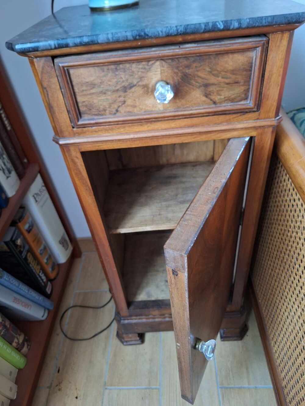 Table de nuit Meubles