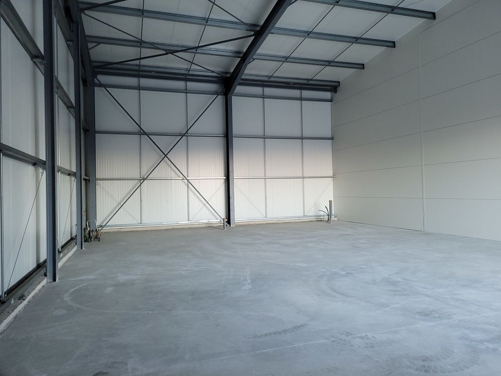 Vente Autre ENTREPOT 207 M2 / 2300 EUROS M2 SOIT 476100 EUROS Biguglia