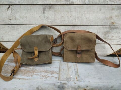 Deux Sacoches Pochettes �tui Chargeurs Accessoire Militaire  45 Loches (37)