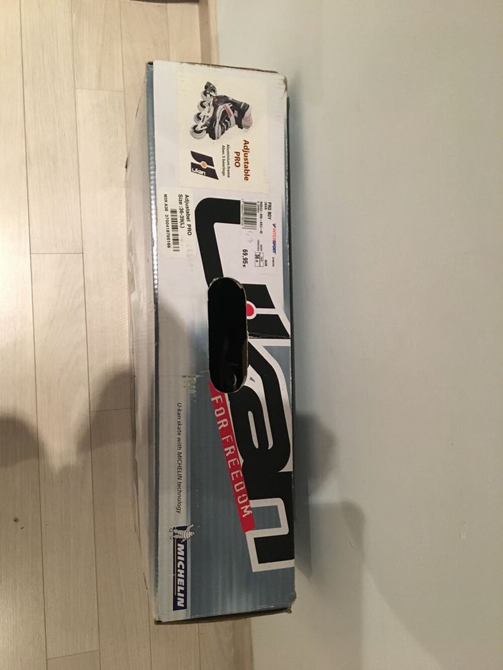 ROLLERS AJUSTABLES DU 36 AU 39 MARQUE UKAN 
Sports