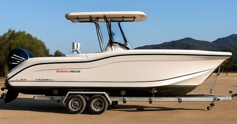 Bateaux à moteur Vedette - Yacht - Offshore 2025 occasion Saint-Tropez 83990