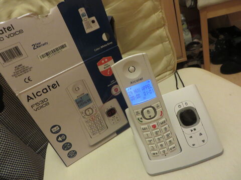ALCATEL F530 voice, tlphone fixe avec rpondeur 20 Voiron (38)