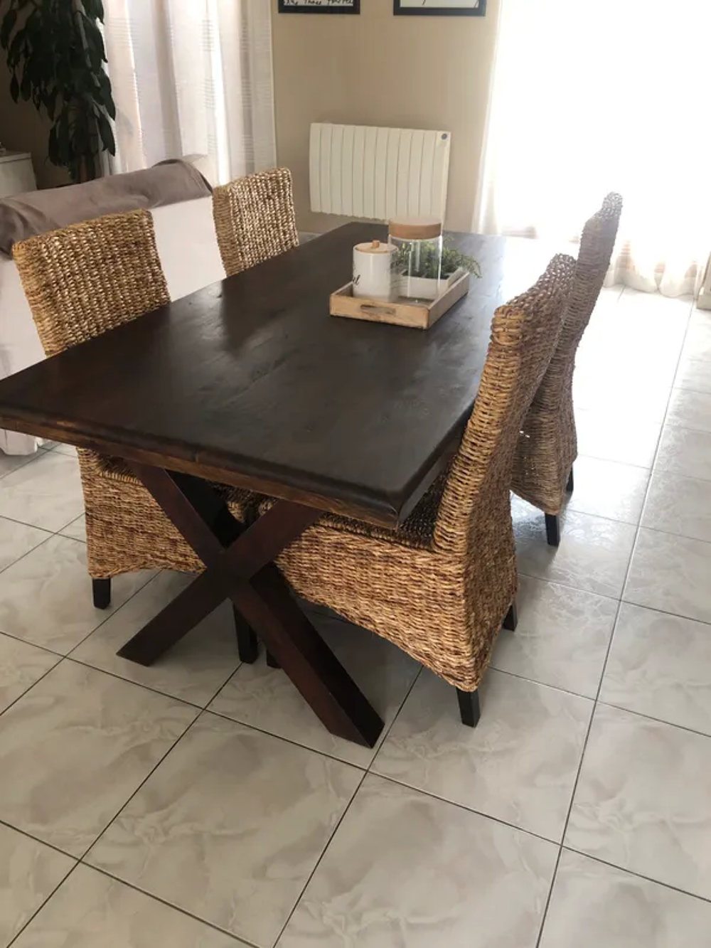 Salle &agrave; manger complete Meubles