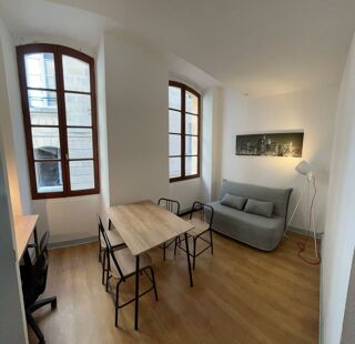  Appartement à louer 1 pièce 25 m²