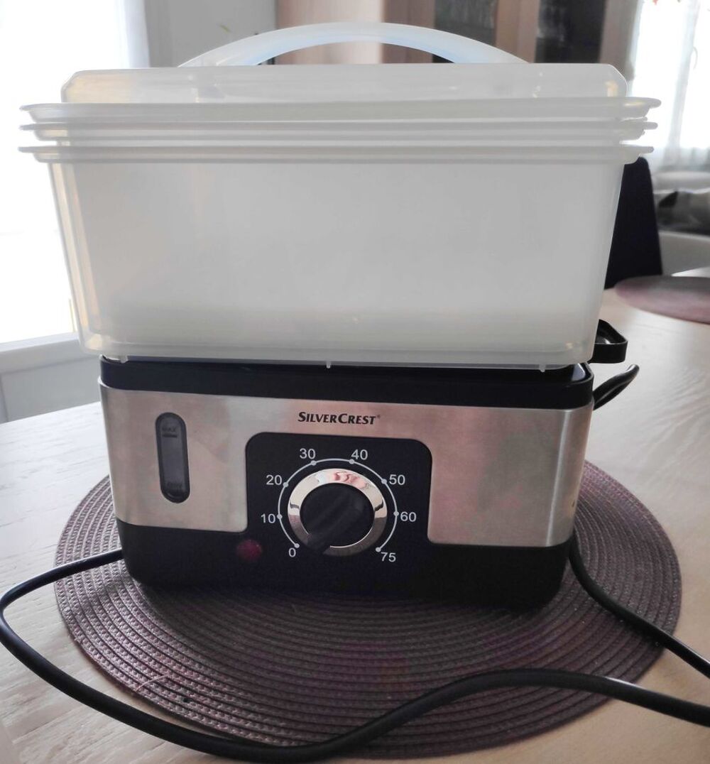 Cuit-vapeur 3 niveaux Electromnager