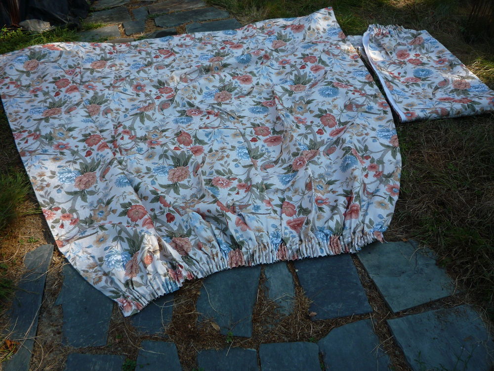 Rideaux / tenture / tissus ameublement oiseaux / fleur
Décoration