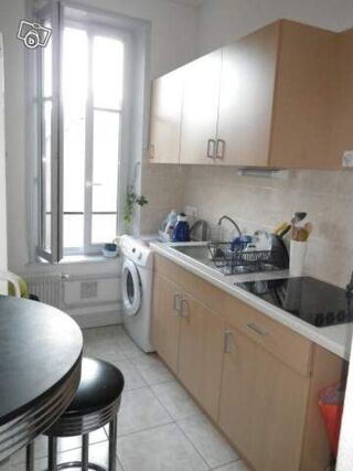  Appartement à louer 3 pièces 48 m²