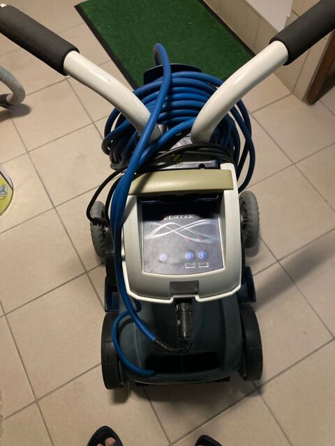 Robot Piscine Zodiac Vortex 299 Vtraz-Monthoux (74)