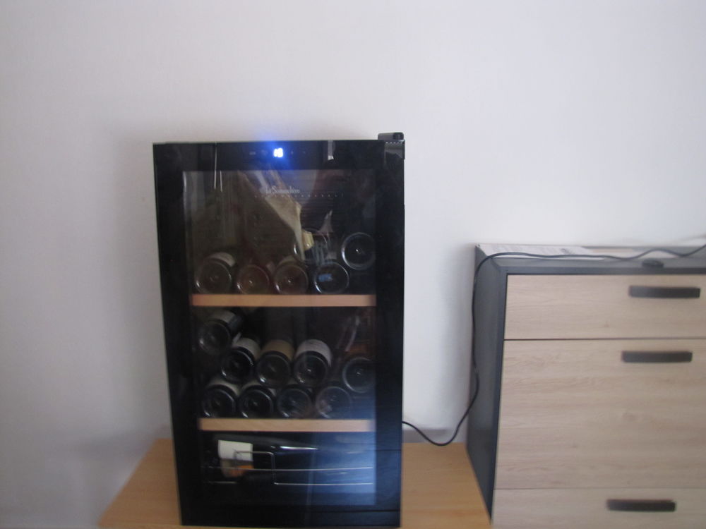 cave &agrave; vins Electroménager