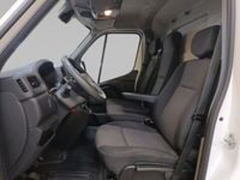 Master MASTER FGN TRAC F3300 L2H2 BLUE DCI 135 GRAND CONFORT 2023 occasion 08000 Charleville-M&eacute;zi&egrave;res