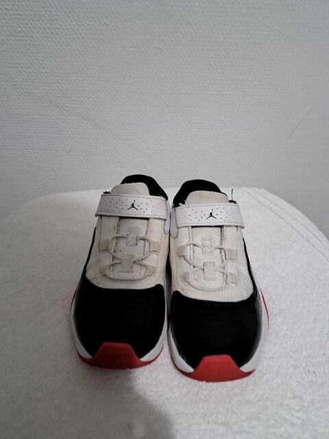 Baskets Jordan 35 Limoges (87)