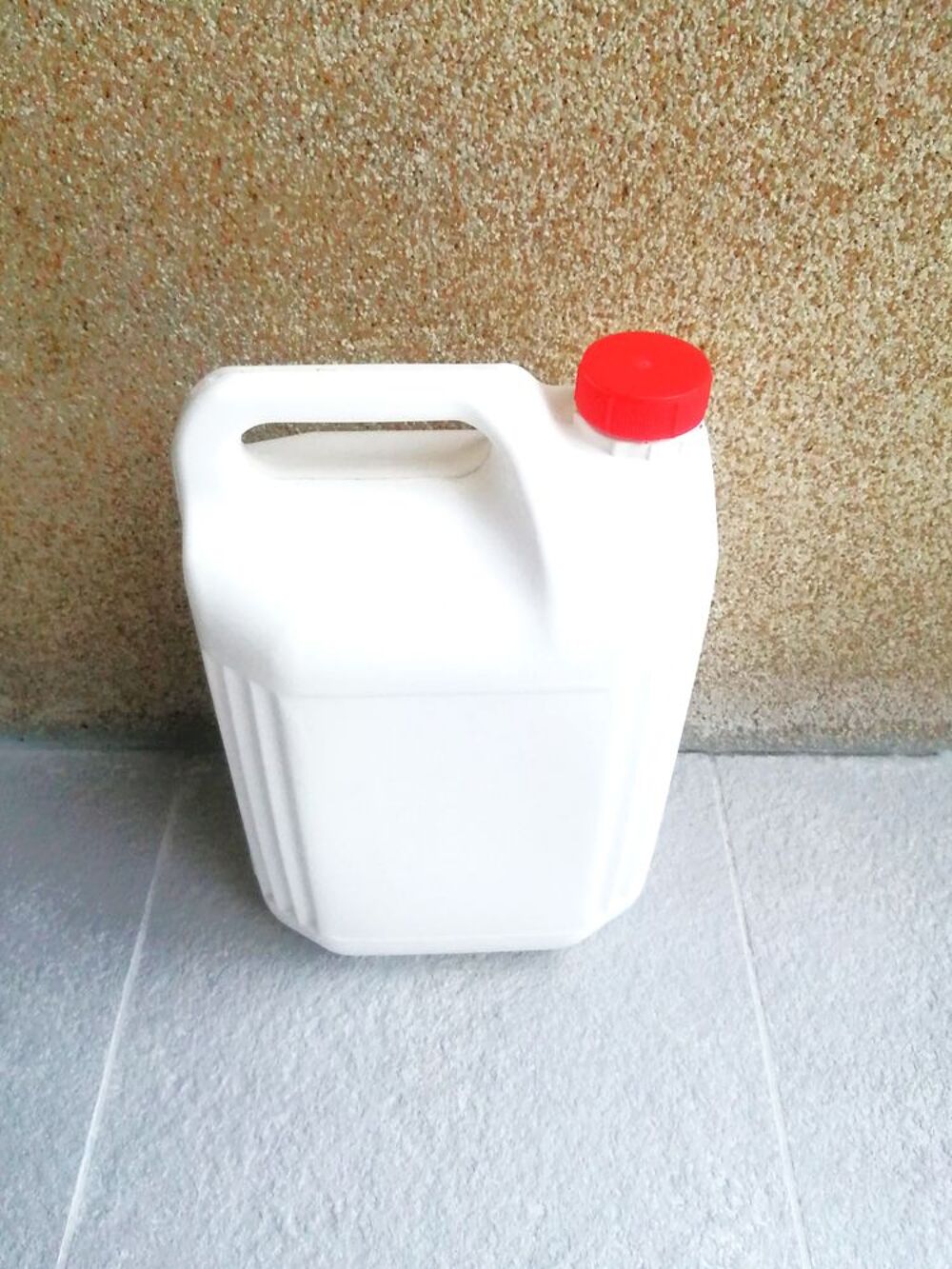 Bidon vide de 5 litres Bricolage