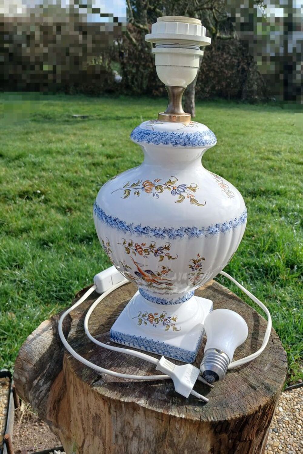 LAMPE SUR PIED FAIENCE MOUSTIERS SANS ABAT-JOUR Décoration