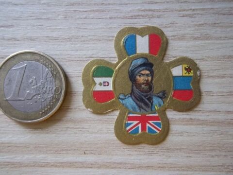 insigne journée poilu 1915 collection militaire 4 Valognes (50)