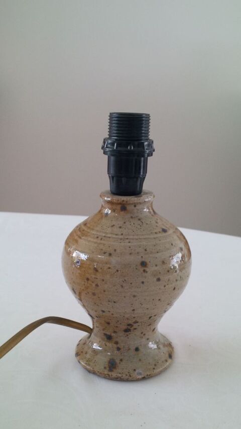 PIED DE LAMPE DE CHEVET 10 Le Pecq (78)