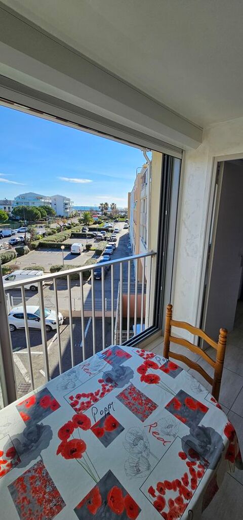   Agrable appartement T2 avec vue mer proche plage du Lido  Ste 