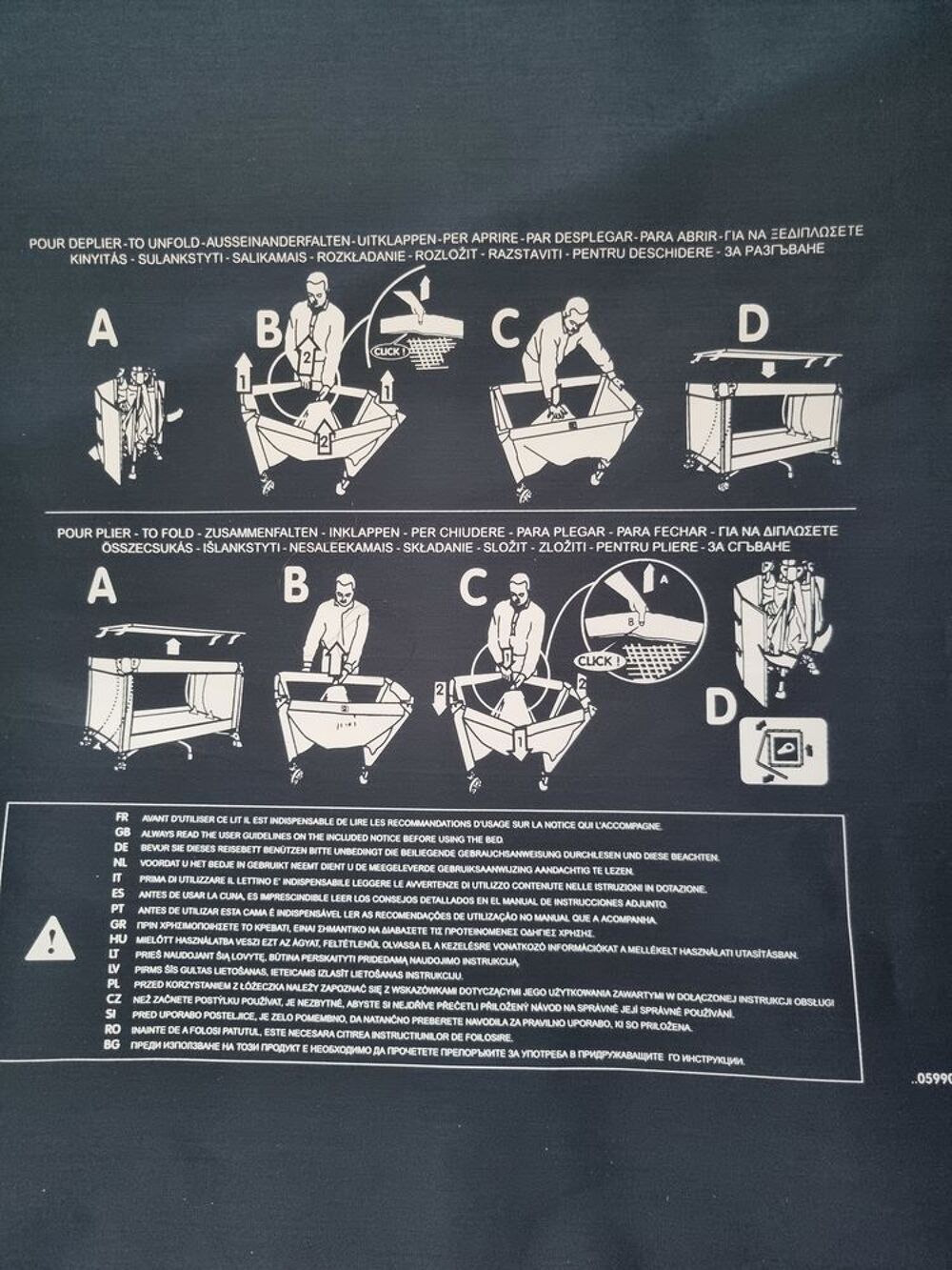 Lit b&eacute;b&eacute; pliable avec matela Puériculture