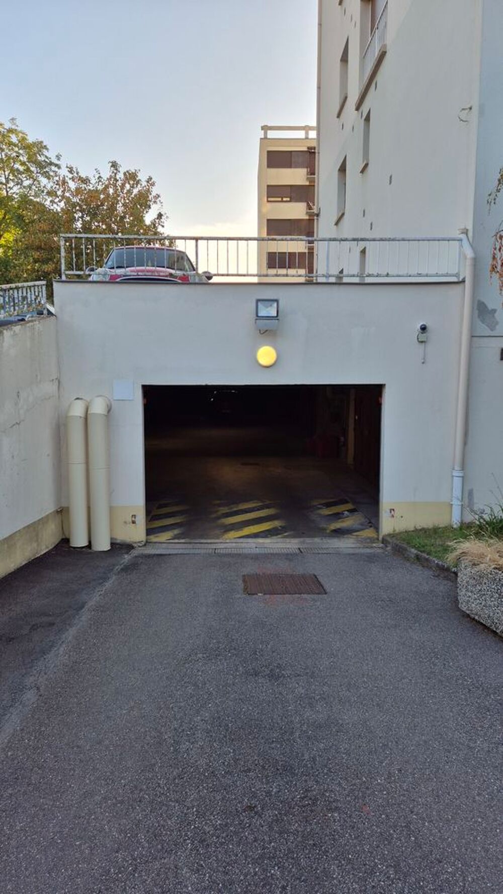 Location Parking/Garage Parking sécurisé en sous-sol. Nancy, proche Rectorat Nancy