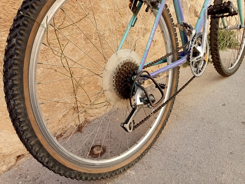 VELO VTT MBK Pr lLE BENIN Vélos