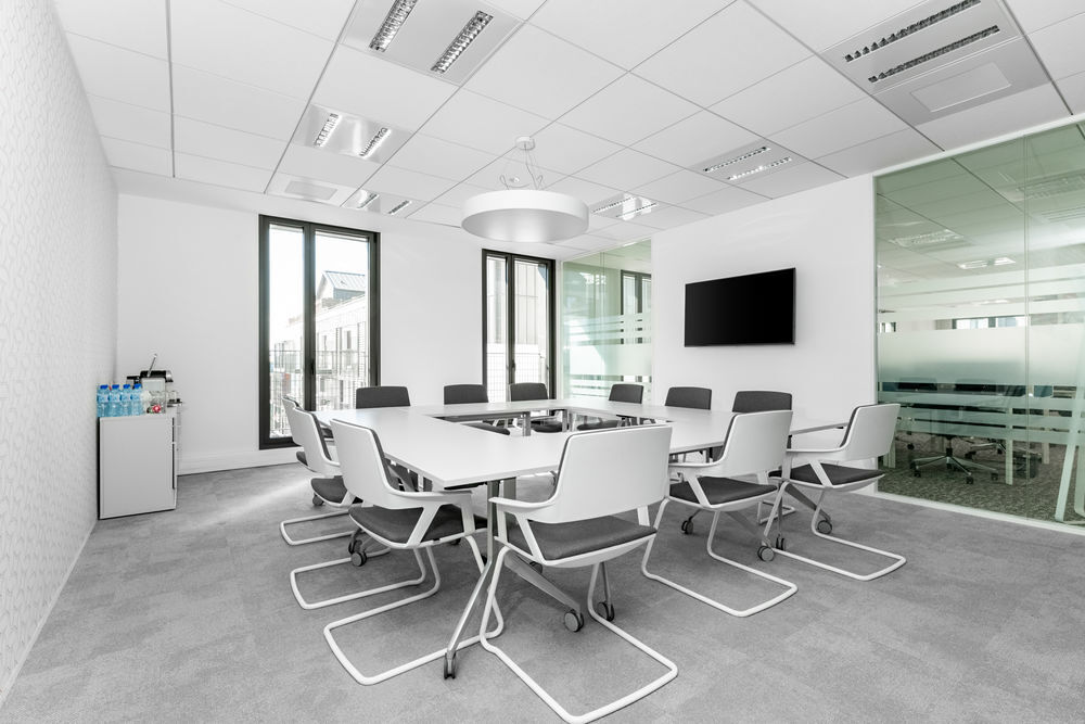   Louez un grand espace de bureau pour 50 personnes à MONTEVRAIN, Gare Val d'Europe, Montevrain Chalifert