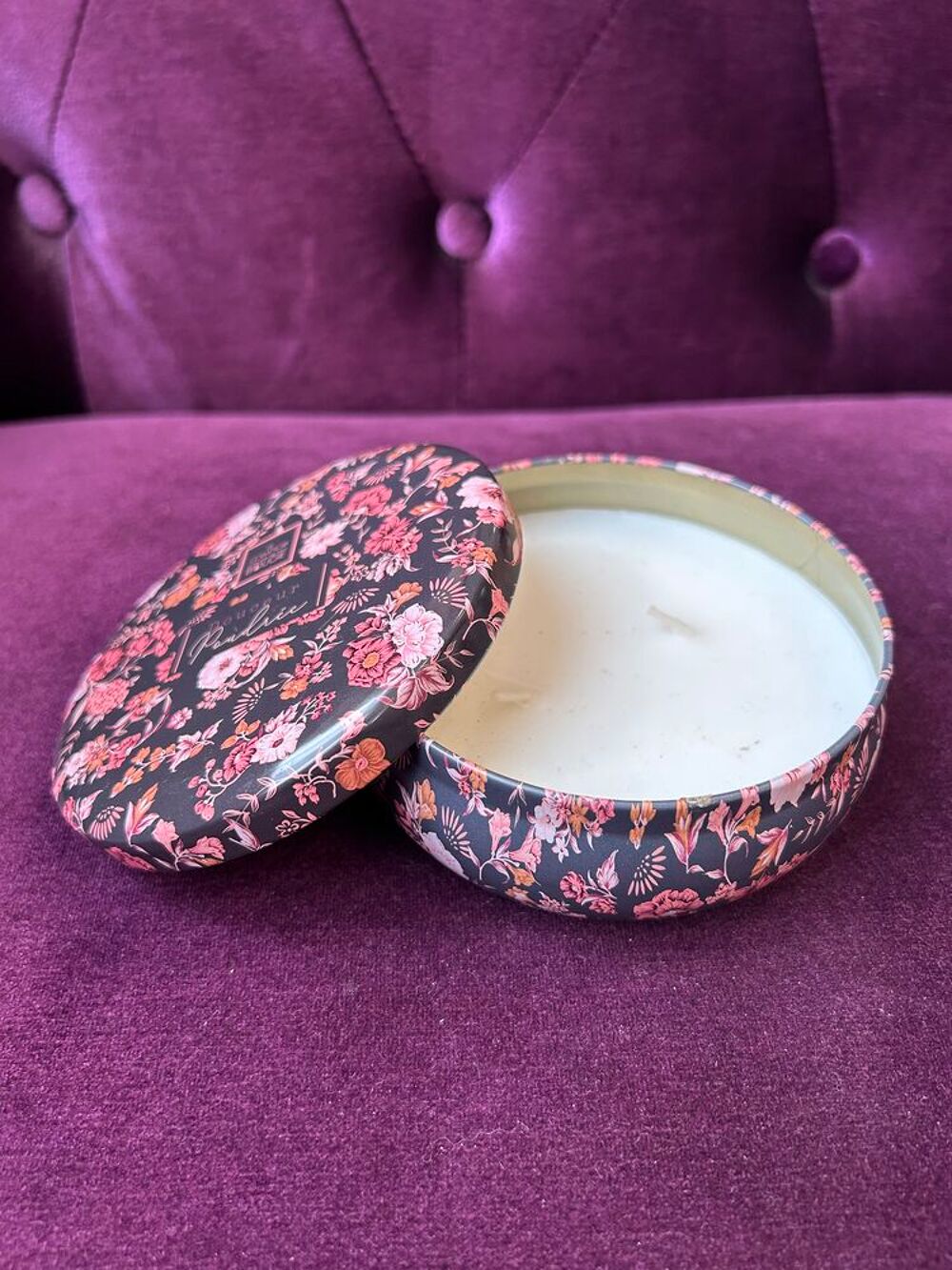 Bougie douceur poudr&eacute;e Décoration