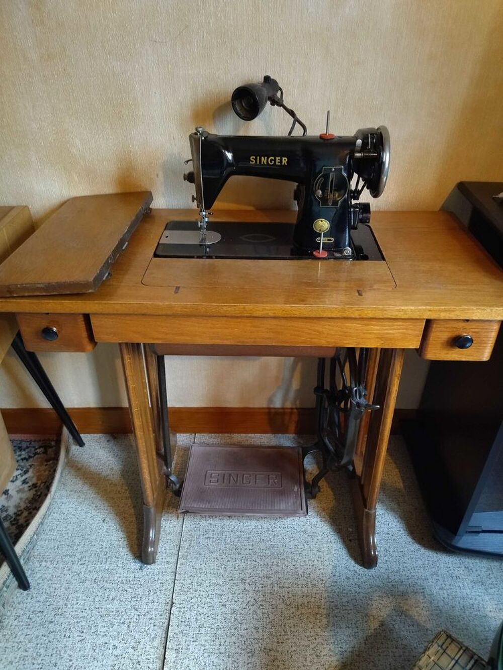 Machine a coudre Meubles