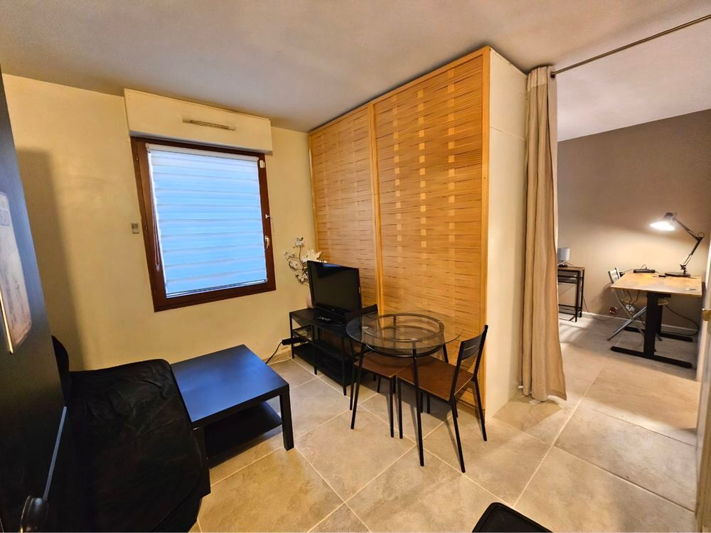Location Appartement Près de la Tour Eiffel métro Dupleix Paris 15