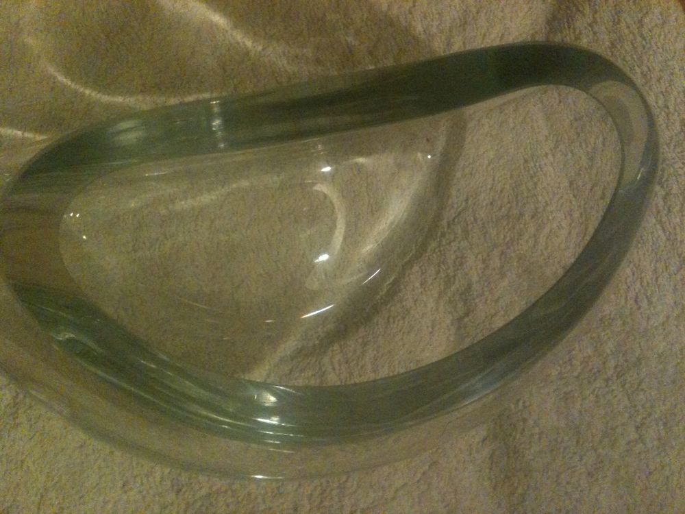 Vase contemporain demi-sph&egrave;re design Décoration
