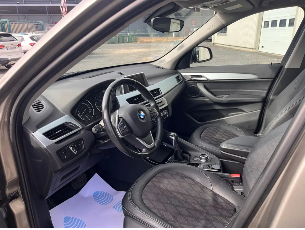 X1 sDrive 18d 150 ch BVA8 xLine 2016 occasion 45770 Saran