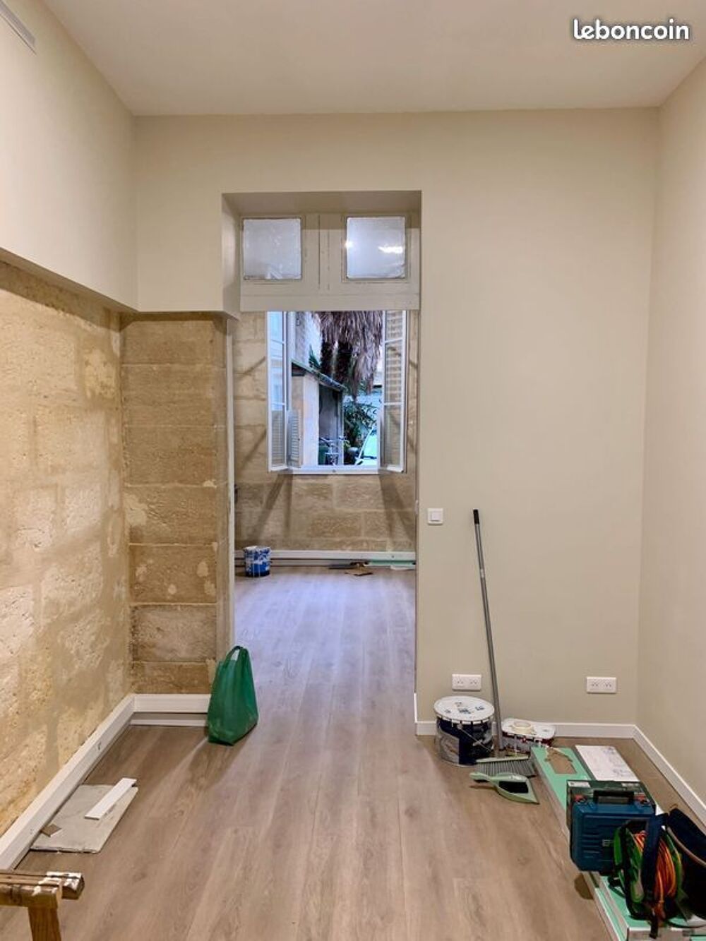 Location Autre Local rue Fondaudege Bordeaux