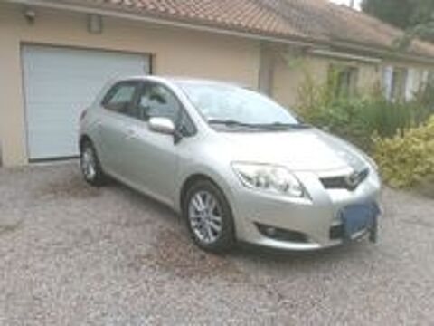 Auris 126 D-4D FAP Dynamic Pack GPS 2009 occasion 87140 Compreignac