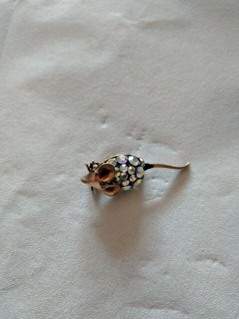 Broche fantaisie 50 Pollestres (66)