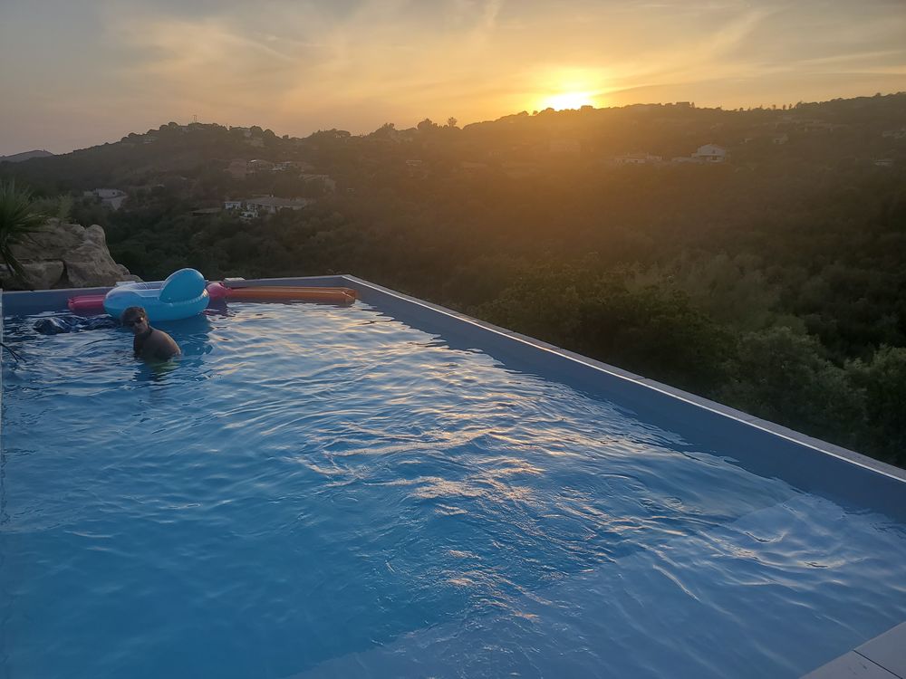   VILLA  Mer/piscine -240 m2 Vacances  / Offres de location 
