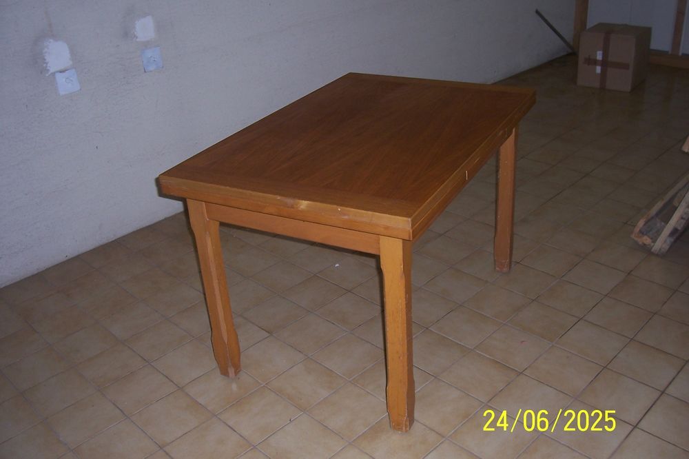 table de cuisine ou autres Meubles