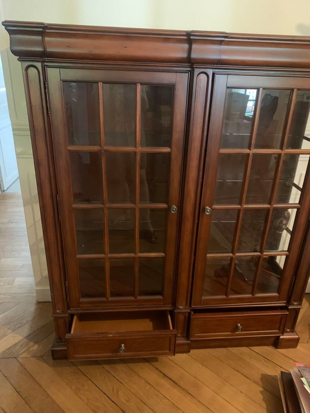 Vitrine en bois - Pair Meubles