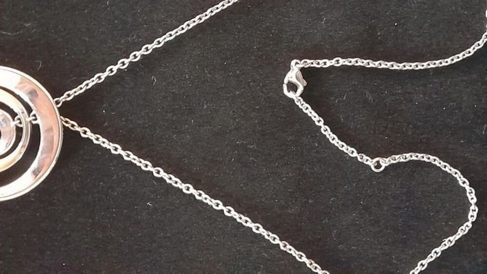  Parure Collier et bracelet Bijoux et montres