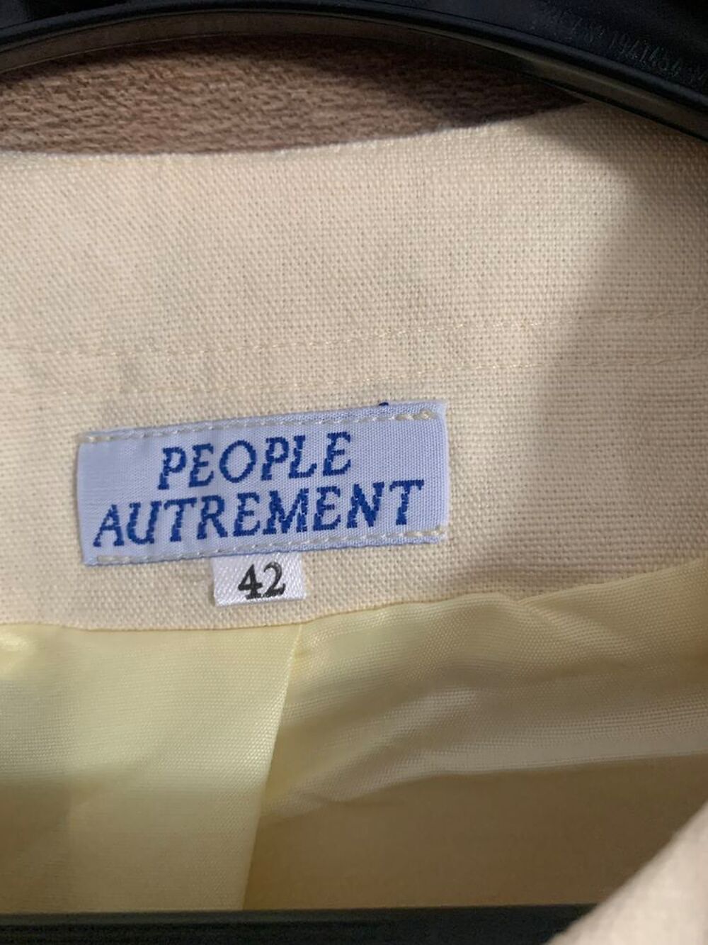 d' &eacute;t&eacute; femme " People autrement " Vêtements