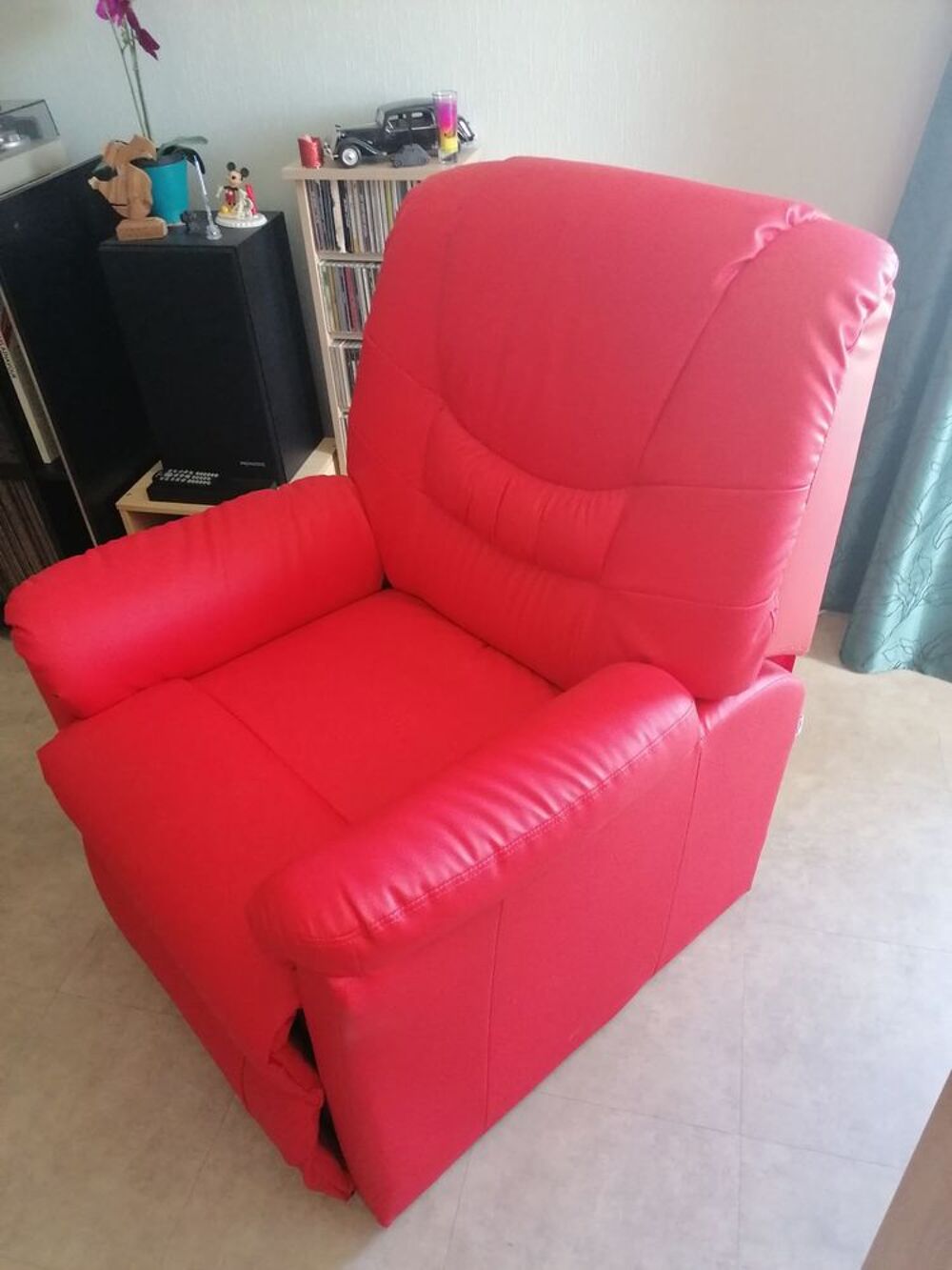 FAUTEUIL RELAX ROUGE NEUF
de juillet 2021
Meubles