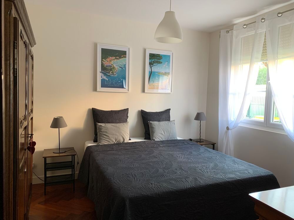   HYERES PLAGE T2  DE 50 M² AVEC TERRASSE ET JARDIN PRIVATIF Provence-Alpes-Côte d'Azur, Hyères (83400)