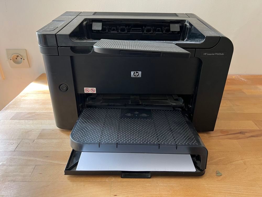 Imprimante HP PRO laser Noir&amp;Blanc + Toner Matriel informatique
