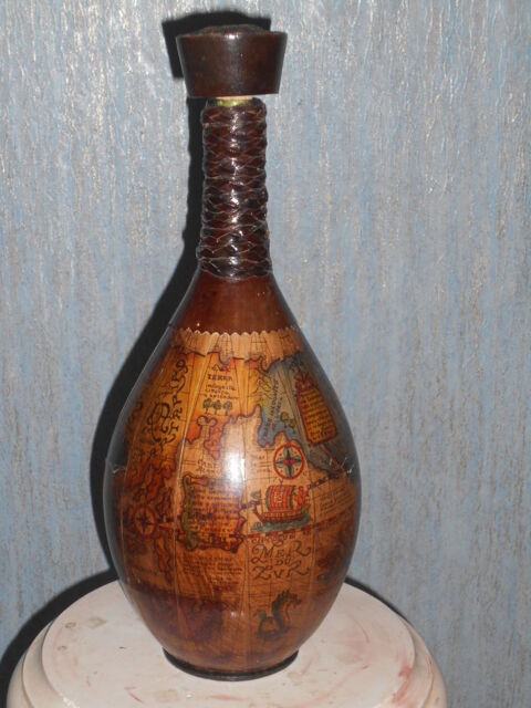 BOUTEILLE dcorative   mapemonde   15 Dammarie-les-Lys (77)