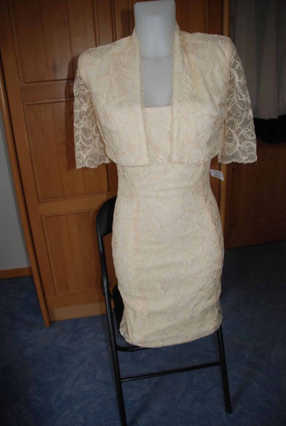 Robe de mari&eacute;e Vtements