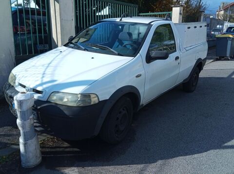 Fiat Strada STRADA 1.9 D 2005 occasion Saint-Cyr-l'&Eacute;cole 78210